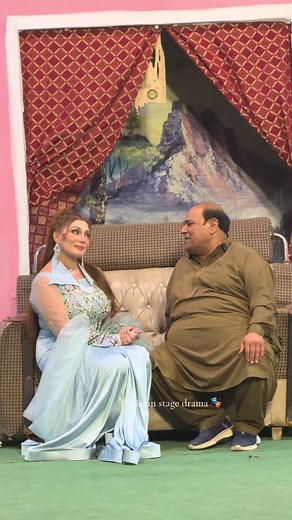 Agha Majid's Stellar Stage Performance in Pakistan