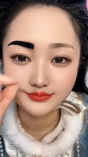 “Perfect Brows Using a Stencil?! Game Changer 🔥”#shorts #viral #handmade