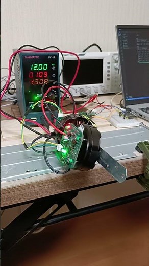 FOC control of two gimbal motors with CAN bus