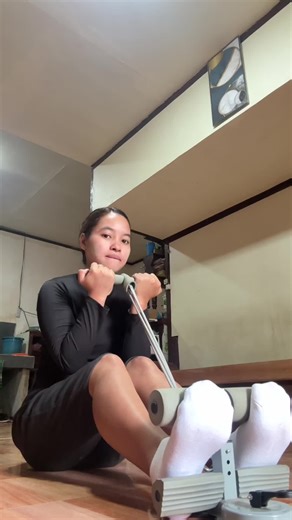 Double Suction Cup Sit Up Bar for Home Workouts