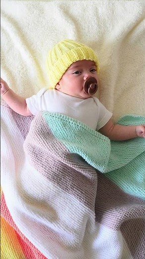 31 Free Baby Blanket Knitting Patterns (Easy Knit Blankets)