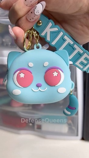 Cat mini bag #selfdefense #selfdefensekeychain #selfdefenseforwomen #safetytips #SafetyFirst #satisfyingvideo #satisfying #asmrsounds #asmrvideo #satisfyingasmr #oddlysatisfying #relaxingvideos #anxietyrelief #fyp #viralreels #asmr #trendingreels #StressRelief #anxietyrelief #tiktokmademebuyit #musthave #satisfyingsounds #asmrtingles | Defense Queens Keychains