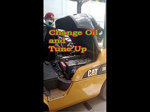 How To Change Oil and Tune up Caterpillar Forklift JAPAN