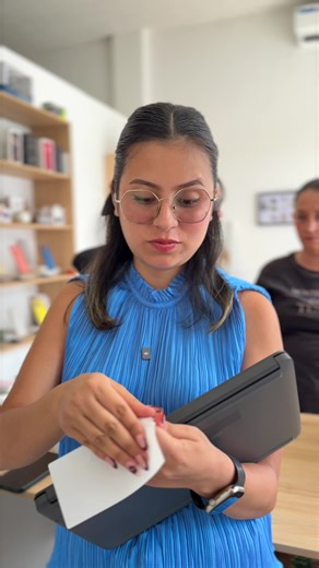 Quizo pasarse de astuta al cambiar una MacBook por una computadora de gama baja, y esto pasó ##reflexion##casosdelavidareal##mexico🇲🇽