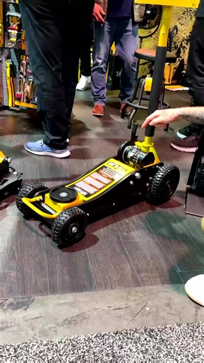 1.4M views · 1.1K reactions | This adaptor on this 3 ton @cat_premium_products caught my eyeIt sure beats using some 2x4’s to get some extra height•It adds up to 7-34”...#tools #sema2023 #mechanic #tip #tips #lifehack #lifehack #stye #reels #shorts #wood #woodworking #handmade #design #art #woodwork #carpenter #woodart #interiordesign #homedecor #furniture #home #diy #decor #carpentry #ToolTips3 #tool_tips #tooltips #tools #creative | Tool_Tips | Facebook