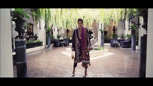 Enter Élan Silk's world of luxurious fabric, opulent designs and sumptuous colours that are a perfect complement to all your joyous occasions. Pre-booking for the collection has started online at www.elan.pk and at Élan Galleria in Lahore and Maison Élan in Karachi. The collection launches on the 27th of October! Location: @thesiamhotel Photographer: @nadirfirozkhan Jewellery: @sherezadjewellery and Personal Collection Creative and Art direction: @Khadijahshah #Elan #Unstitchedfabric #ElansWorld