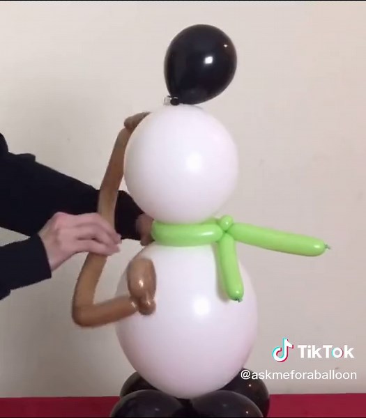 Easy Snowman Balloon Tutorial