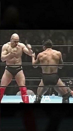 Bas Rutten's Masterful Leg Kick Setup