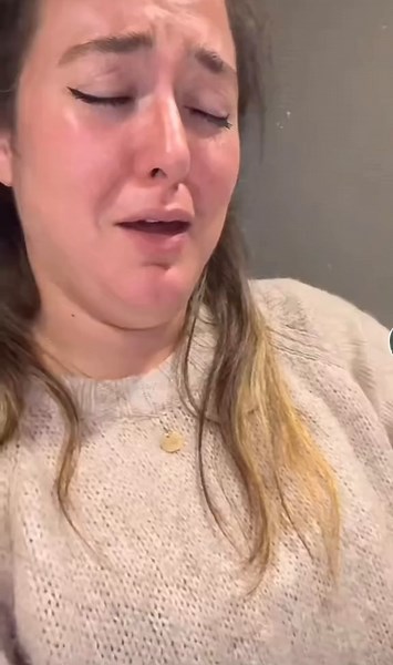 Fun Moments at Home: A Casual Clip Compilation