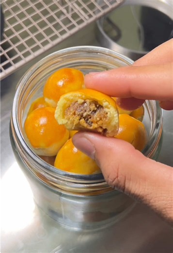 Ide hampers buat natal tahun baru. Buatnya simpel asal pake mixer @MITO Electronics #MITO #MITOJagonyaNastar #MITOMadeEasy