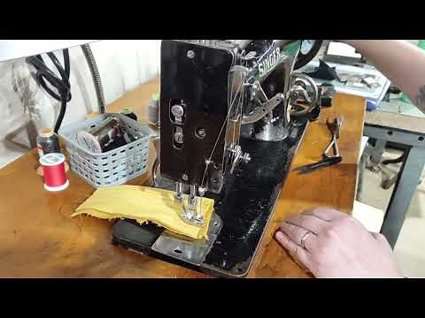 1924 Singer 78-3 on leather