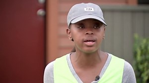 Woman pulls gun out as teens brawl at SE Houston apartment complex