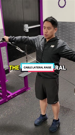 CABLE LATERAL RAISE TUTORIAL 💪🏼 // Build the sides of your shoulders with the cable machine! Even a lighter weight can feel heavy doing these! #shoulderworkout #cablemachine #workout
