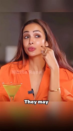 “Ever wanted to say something but stopped yourself? Yeah, that’s biting your tongue 👅😬” #BiteYourTongue #EnglishLearningReels | Nikita Rana