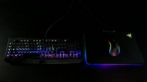 Lass deine Razer Chroma-Geräte zu deinen Beats rocken mit dem beta Audio Visualizer, entwickelt mit dem Razer Chroma SDK 4.8: http://rzr.to/Visualizer | Razer