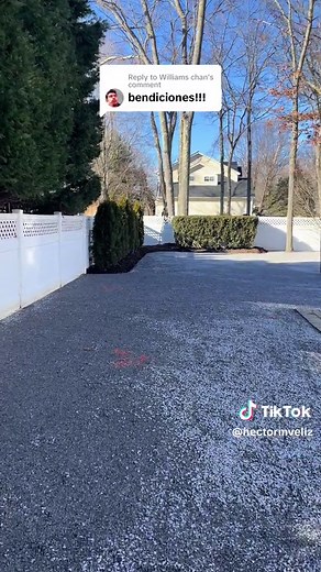 Replying to @Williams chan how to install turf in your back yard #turf #work #construction #backyard #garden #parati #viral #usa #502🇬🇹 #tiktok #foryoupage #mrveliz