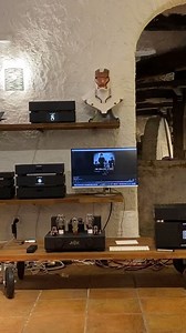 Enceinte La Rosita: La Montespan Amplificateur ZARDOZ Bird 300B source Black Hole II Musique: The Rolling Stones, LOVE IN VAIN N'oubliez pas d'écouter avec une Casque et de nous laisser des commentaires, MERCI encore pour gentils messages. Loud speaker La Rosita: La Montespan Amplifier: ZARDOZ Bird 300B source: Black Hole II Music: The Rolling Stones, LOVE IN VAIN Please, don't forget to listen with Headphones and leave us comments, THANK YOU again for kind messages. | La Rosita