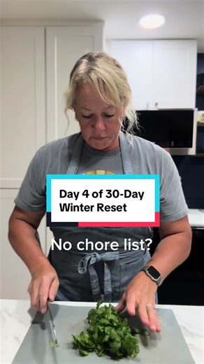 No chore system doesn’t mean “no chores.” It means one person becomes the default manager of the entire house. And over time? That turns into quiet frustration. Unspoken resentment. Day 4 of the 30-Day Reset: Create clarity so the house runs together, not on one person’s mental load. Small system. Big relief. Tomorrow’s task builds on this. 👀