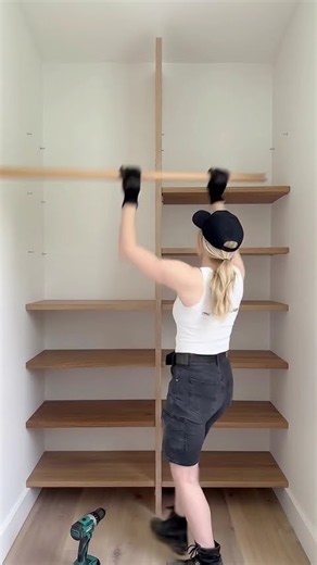 She Put a Wooden Post in an Empty Niche! Genius DIY Closet 👗 #diy