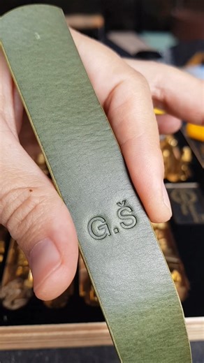 Personal Leather Key Fob #shorts #leathercraft #craftingcommunity #leather #handmade #diycraft #diy