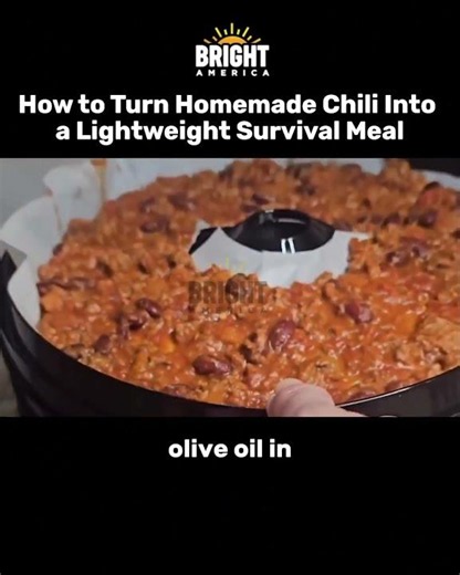 How to Turn Homemade Chili Into a Lightweight Survival Meal