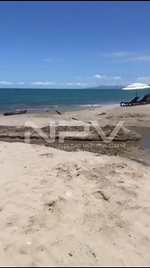 Ciudadanos solicitan la intervención urgente de SEAPAL Vallarta para detener el derrame de aguas negras en la calle Manuel M. Diéguez, entre el hotel Los Arcos y el hotel Marsol, en plena zona turística del municipio. De acuerdo con el reporte, la alcantarilla lleva más de tres días arrojando agua sucia sin que se atienda el problema, lo que ha provocado que los residuos lleguen directamente al mar. Vecinos y visitantes piden una pronta solución para evitar afectaciones ambientales y a la imagen