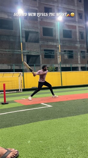 Bat Sound🏏🎶🤩#turfcricket #turf #friends #happiness #night #cricket #games #sound #viral #shorts