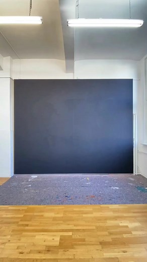 Ottotool study No.52 Testing an #Ottotool on the studio wall in Berlin ✌️ 360cm x 450cm Berlin Oct.’22 #ottobaum #ottotools #ottool #berlin #process #analog #study #berlinwalls #art #pattern #wallpainting #artist #brushstrokes #artistoninstagram #illustration #painting #arte #abstractart #instaart #creative #mauve #contemporaryart #paint #berlinartist #overlapping