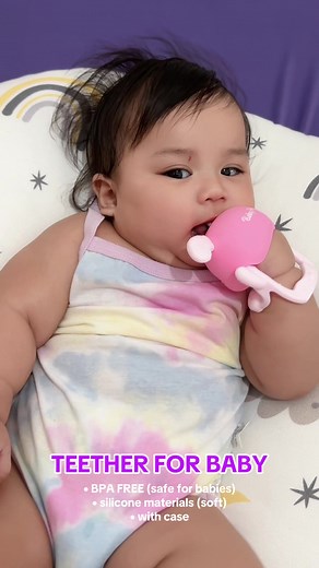 Affordable but safe for babies silicone baby teether! ❤️ checkout now mga mommies with case pa yan 🫶🏻 #teether #siliconebabyteether #siliconeteether #babyteether #babypro #teethingstage #teethingbaby #teething #teetherwithcase