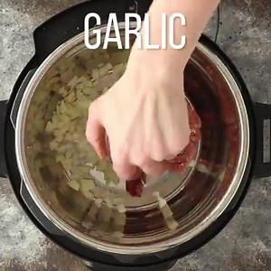 70K views · 72 reactions | Easy and delicious pasta recipes for the whole family! One pot meals, make ahead casseroles, pasta salads and more! RECIPES: https://www.thereciperebel.com/easy-pasta-recipes/ Made in partnership with Catelli | The Recipe Rebel | Facebook