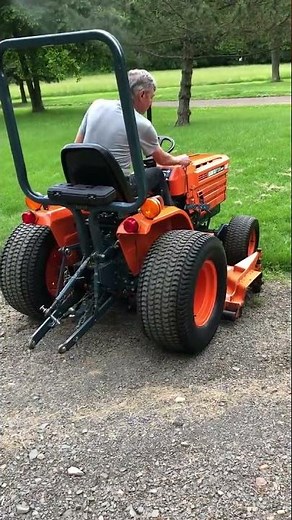 1990 Kubota B7200 HST 4x4 Tractor