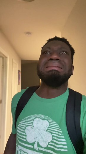 When You Miss The School Bus - A Comical Mom POV | Howieazy