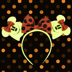 The cutest way to say 'boo!' this season! 👻 Get the glow-in-the-dark Minnie Mouse ears headband at: https://bit.ly/3Gfempu You can also shop the Minnie Mouse ghost wallet, and select 'Notify Me' for the mini backpack to be notified when it will be released. | Loungefly