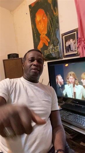 The Best Songs of the Bee Gees: A Live Tribute