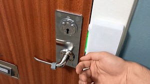 Raspberry Pi RFID door lock   NFC chip implant #raspberrypi #piday @Raspberry_Pi