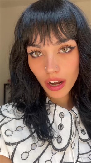 comptonhannah (@comptonhannah)’s videos with Tomioka (with Flo Milli) - Remix - Jay Eazy