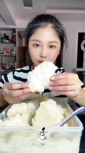 Health Risks of Excessive Ice Eating