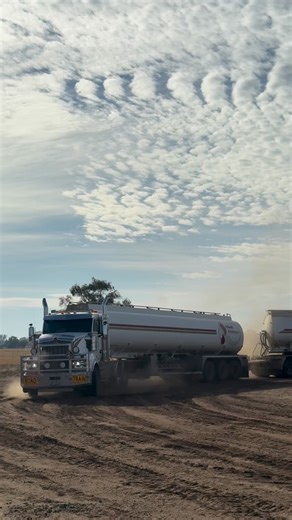 Happy Australia Day 🇦🇺 Here's a video of one of our trucks and tankers operating on the vast southern land. How fortunate are we to call Australia home 🦘 | Inland Petroleum