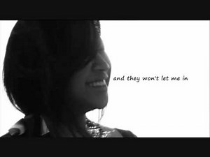 Zee Avi - Honey Bee with LYRICS!