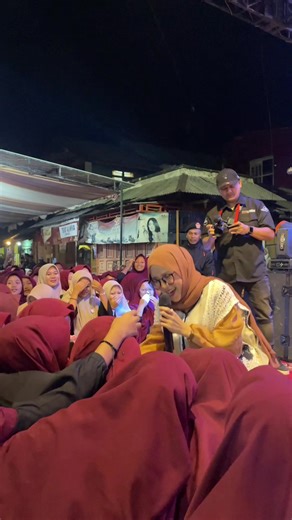 Konser Sholawatan Nissa Sabyan: Seru dan Menggetarkan