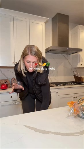 Samantha Milton on Instagram: "Making our favorite scalloped potatoes for a little at-home date night 🥔🧀 -5 lb bag of golden Yukon potatoes, sliced as thin as possible. -1 scallion -1 stick unsalted butter -1/4c flour -2c milk -2tbsp garlic -1c heavy cream -4oz medium cheddar -4oz colby cheese -4oz Monterrey cheese -season with garlic salt, peppercorn, smoked paprika, Kinder’s garlic black truffle blend. Bake covered at 350* for 70 mins, then uncover and broil on low until golden brown. #daten