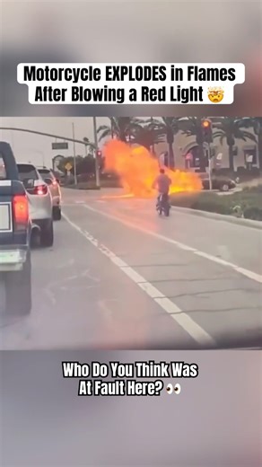 Motorcycle EXPLODES After Running Red Light in Phoenix