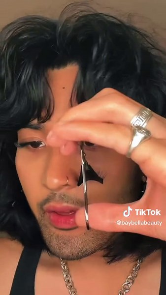 Safe Magnetic Lashes without Harsh Chemicals