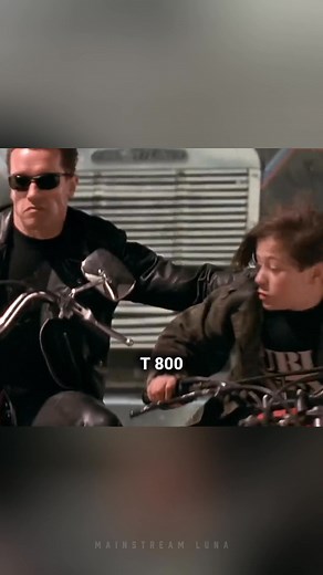 1.6M views · 15K reactions | ¿Sabías qué? En Terminator 2 podemos ver al doble de Arnold Schwarzenegger #terminator2 #curiosidades #datoscuriosos #arnoldschwarzenegger #SabiasQue #fyp | Mainstream Luna Oficial | Facebook