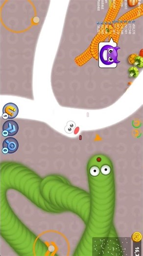 worms zone io 😭 worms zone io pro 😭😔#shorts #wormszone #gaming #trending #viral #youtubeshorts