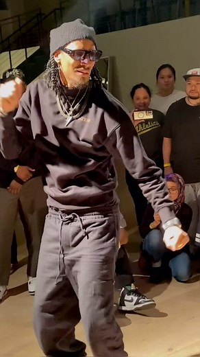 Liaest | BEAST Freestyle / San Francisco LesTwins Workshop OCT 2024 - This song and you @lestwinsoff 🐐 🎥 @kyahn_meschelle thank you 🙏🏽 @liaest1... | Instagram