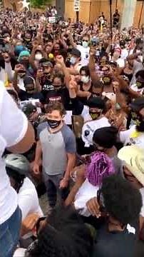 Minneapolis Mayor Jacob Frey does walk of shame after saying he will not defund the police