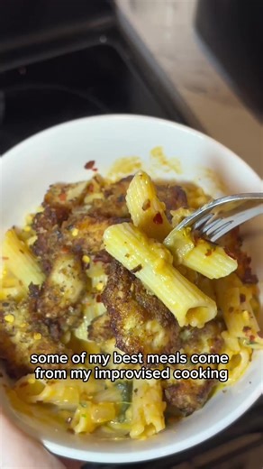 Another delicious outcome from my improvised cooking 🤩 #delicious #foodtiktok #fyp #dinner #cooking #homemade #yummy #pasta #foodie