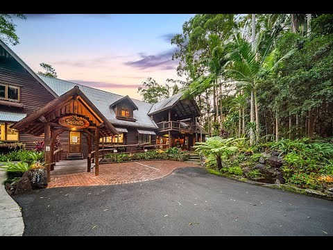 Welcome to Secrets on the Lake, Montville, Qld, Australia