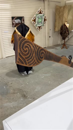 14K views · 286 reactions | Muskets were a big deal in Aotearoa in the early 1800s. They were sometimes referred to as a ngutu pārera, which means “ducks bill” on account of the hammer, or cock, looking like a duck in profile. This tewhatewha features a forged steel manaia in place of the hammer/cock and forged steel sights, all fixed to a piece of kauri reclaimed from an old mantle piece. I reckon it’s pretty unique. Whatchu reckon?? | Prime Artisan Knives | Facebook